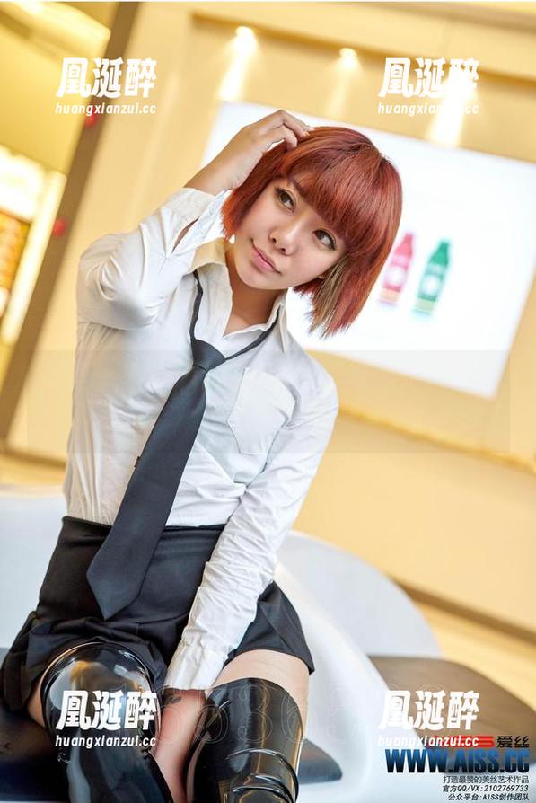 心里有那么多话，爱丝写真带你走过年回家的歪路