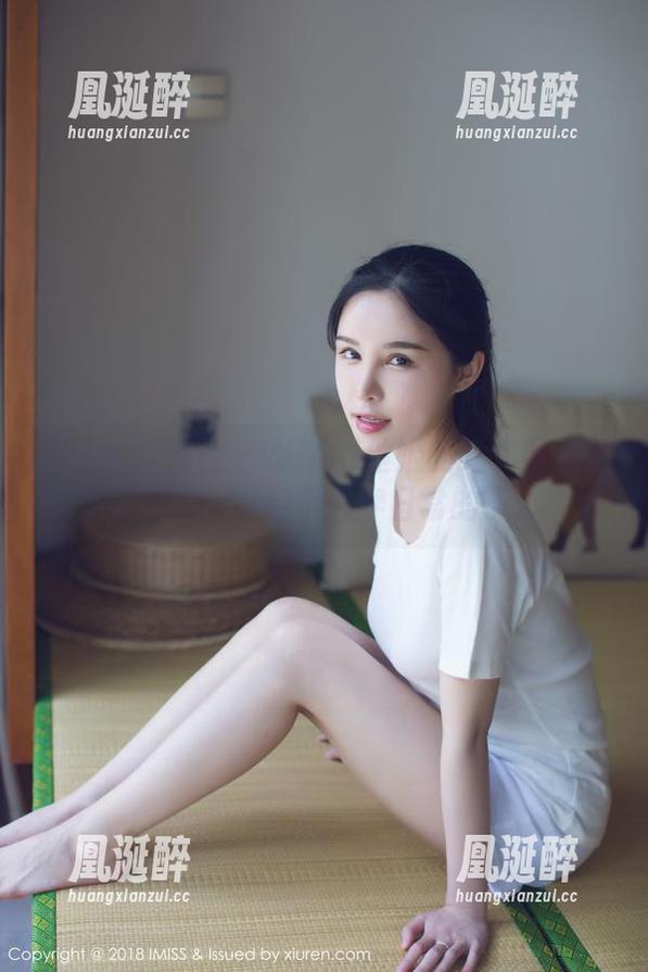 IMiss爱蜜社 - Winki丝姬的睡衣既优雅又俏皮，以后不想穿日常的了。