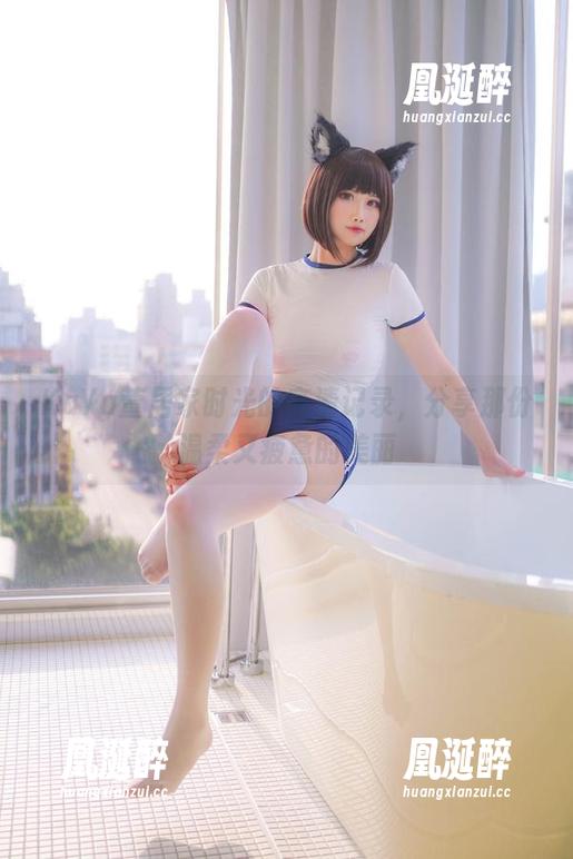KaYa萱居家时光的高清记录，分享那份温柔又疲惫的美丽
