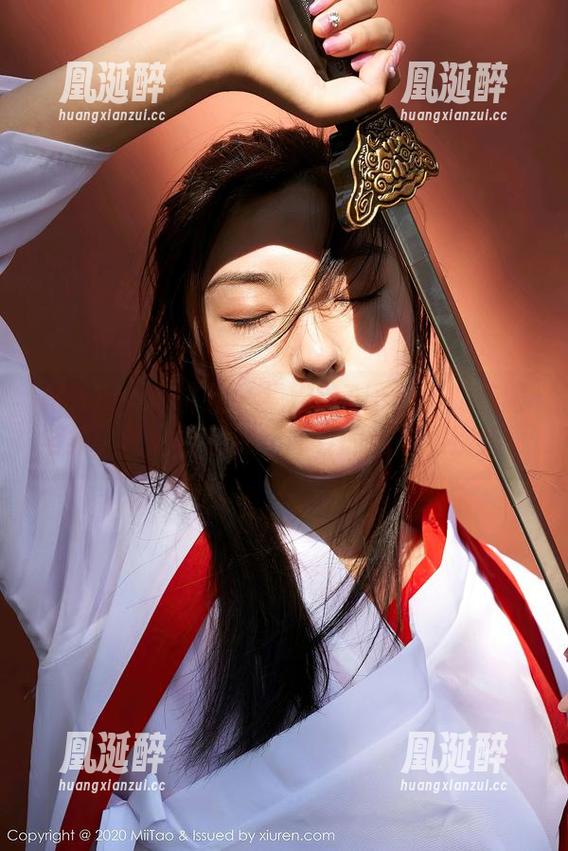 MiiTao蜜桃社 - 缇娜美Tinami的校服全集，让你重温那年青春的逗趣和别扭！