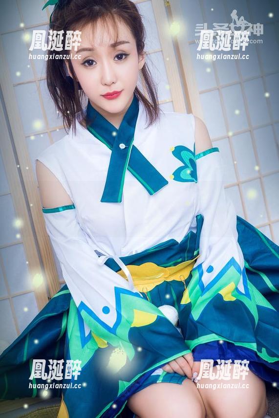 TouTiao头条女神 - 这也算是穆菲菲的“乡村风”，奶牛图集分享等你来探店！