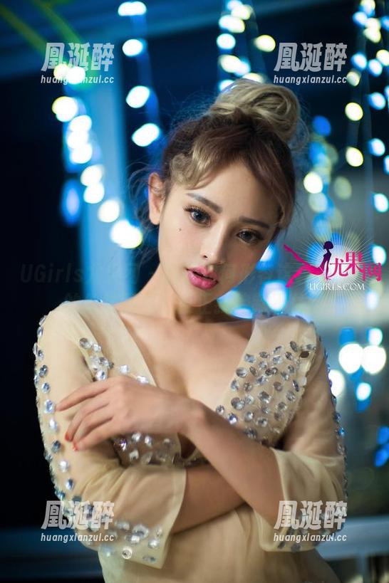 UGirls尤果网 - 我该如何形容这套王瑞儿的丝袜图片？反正我控制不住啊