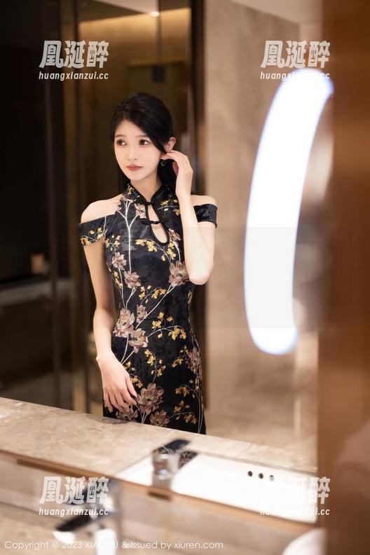 XIAOYU语画界 - 在网盘中翻找，竟然发现王馨瑶yanni的比基尼合集：哇，原来你一直在这里啊。