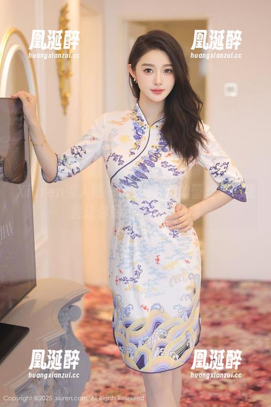 Xiuren秀人网 - Mila嘟嘟的蕾丝：一张会让你端正坐姿的原图