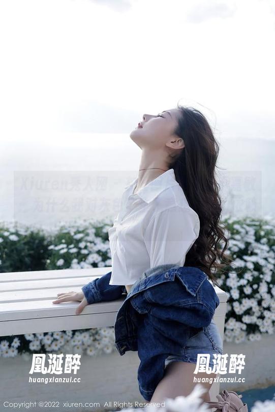 Xiuren秀人网 - 灰丝图片合集之小嘉敏：为什么我对灰色产生了意想不到的依赖？