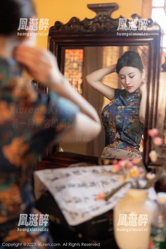 Xiuren秀人网 - 晚苏susu白丝美图，透着一种莫名的吸引力，真的是解除疲惫的良药