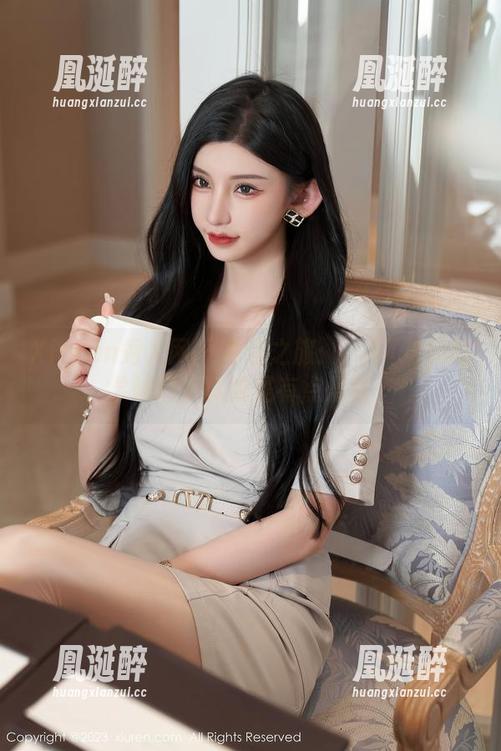 Xiuren秀人网 - 高清之旅：玥儿玥与她的学妹们，真的是有点儿甜。