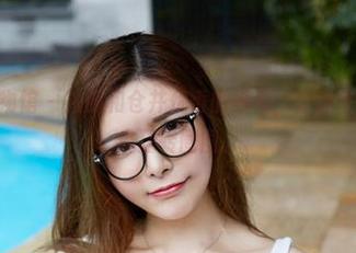 YouWu尤物馆 – 礼服和仓井优香的组合，让我在高清美图中疯狂转圈圈。
