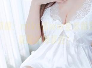 出道即巅峰：miko酱ww全套制服图包，装扮由她掌控！
