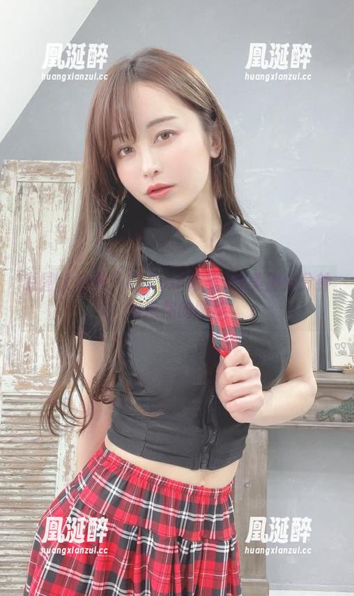原图大公开！いくみ(育美)的美脚分分钟勾走你的眼球