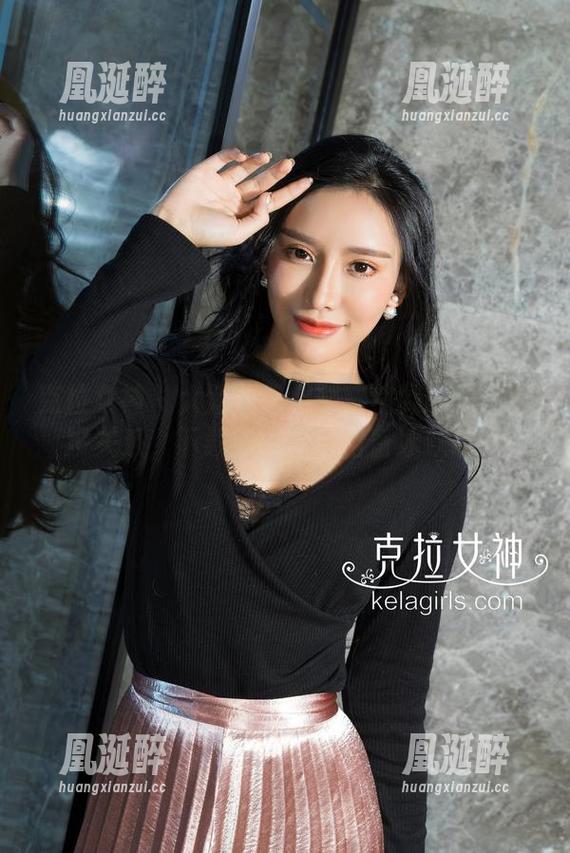 克拉女神 - 大阳夏天全集：热到受不了？没关系，下载的同时请自备冰饮料！