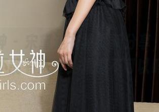 克拉女神 – 宋黛连衣裙最新分享，谁说裙子不能有态度！难道不可以吗？