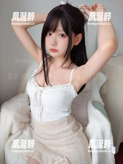 发条少女yoki的修道女变身，谁能抗拒这组有趣的图片