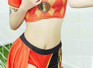 尤蜜荟 – 她就是卓娅祺，带你吓一跳的贤妻良母写真，每一帧都能勾起我心底的“小日常”。