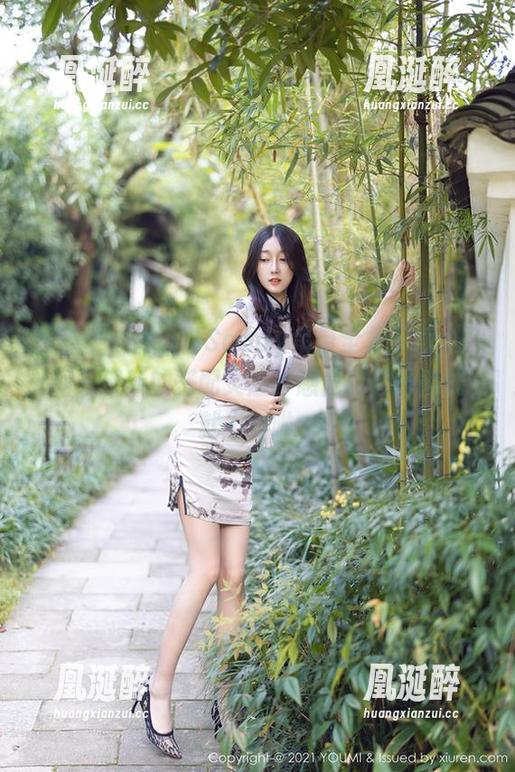 尤蜜荟 - 周于希Sandy吊带全集下载，意外间发现新的搭配灵感，感觉自己也能试试就不对啦～