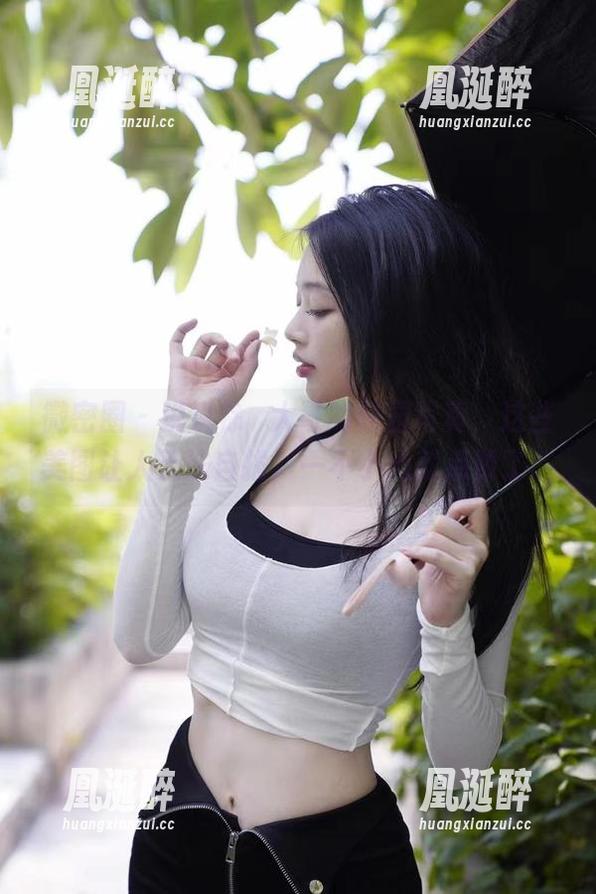 微密圈 - 说说徐珺大哥的校园写真，这些美图让人无法自拔，一不小心就点赞了。