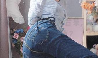 日奈娇和天雨亚子的最新合集，谁说这就是普通的写真？