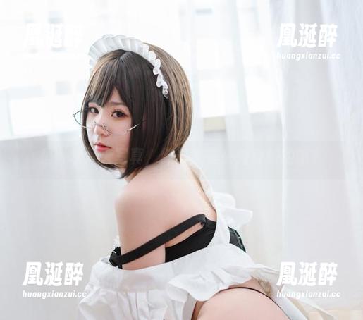 是青水夏天写真，纯粹就是来秀身材的嘛？