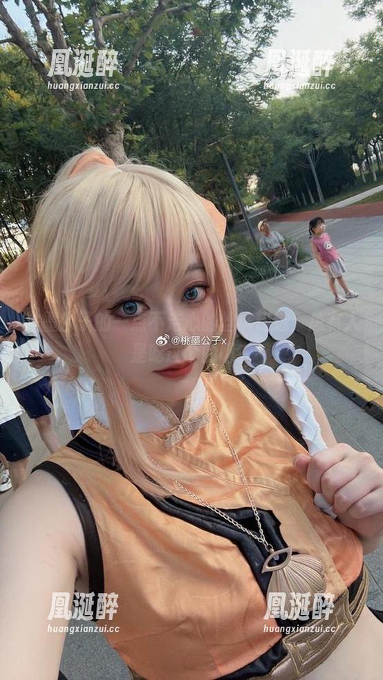 桃墨公子 桃墨公子的一点不走心的丝袜精选,总有人是吃这个的吧?