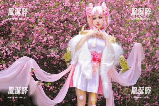 桃暖酱的汉服无圣光随拍，一个图包，你确定能全看完？