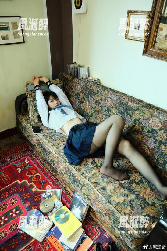 “小舞”里的每个动作都在问我：你还能再不认真吗？白莉爱吃巧克力的图包果然有点意思。