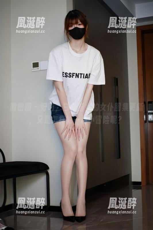 微密圈 - 好吧，白龙猫女的女仆图集更新，又是怎样的一场小冒险呢？