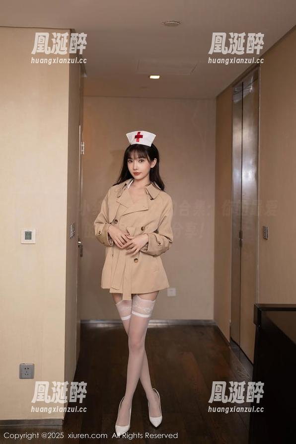 秀人网 - 小纯子没藏好的合集：你的最爱的秘密，强烈分享！