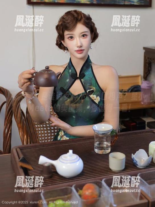 秀人网 - 是谁说女神不能单口相声？星小兔Meetu的美图集，你值得一看！