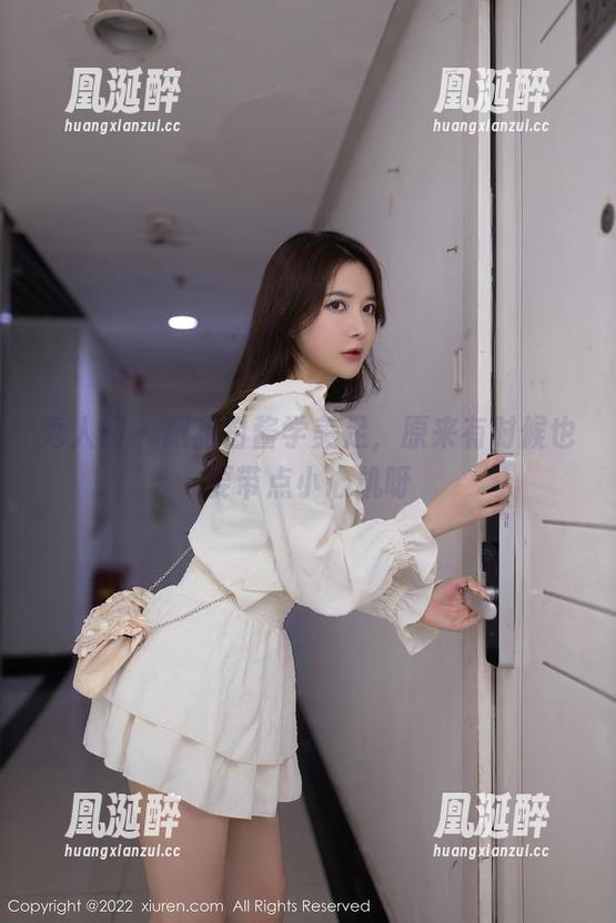 秀人网 - 跟甜白酱学美足，原来有时候也要带点小心机呀