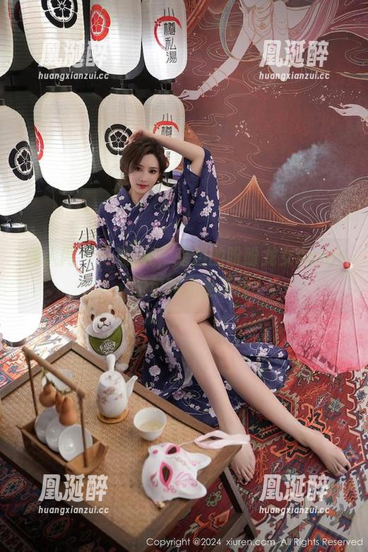 秀人网 - 一袭JK，旁边的盼盼龙女sunny图包叫人坐不住