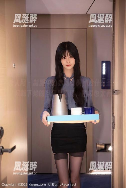 秀人网 - 制服中的赤间菀枫，没什么圣光，只剩下她的自信与态度，图集也太有意思了吧！