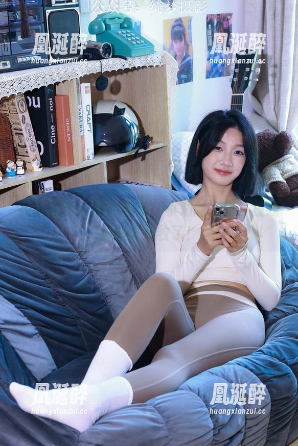 绮梦摄影 - 奶牛全套，小莉的原图，视线都跑去放牧了！