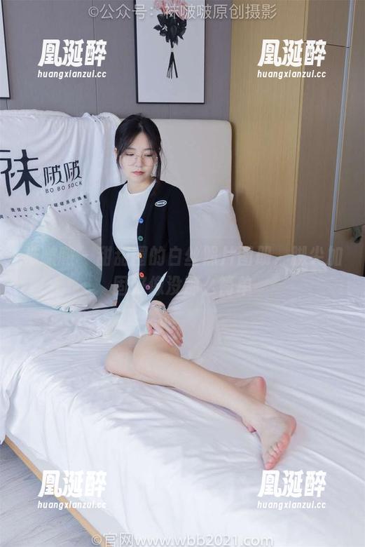 袜啵啵 - 甜甜圈的白丝照片图册，脚尖加固好像没那么简单
