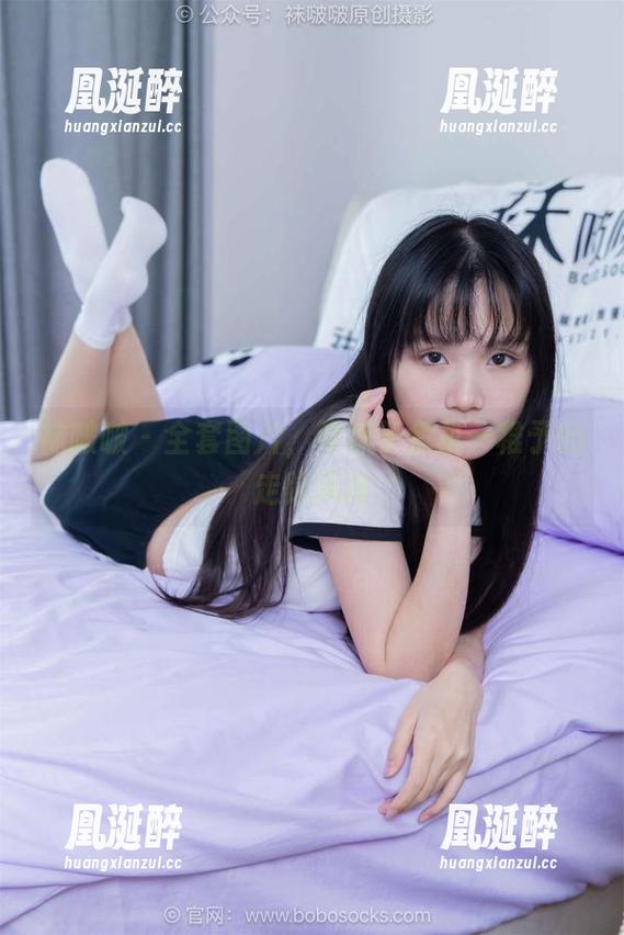 袜啵啵 - 全套图片，零袜子危机—稚予的走路风格