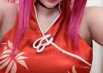 看！贝贝琪Becky的女友写真，这资源里有啥新鲜玩意儿？