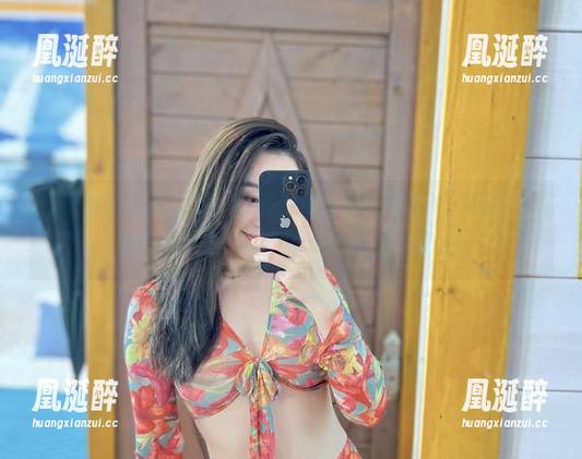 微密圈 - 无圣光下，铁锤姐姐的吊带黑丝袜，OMG这图有点意思，能不能再给我多几张？