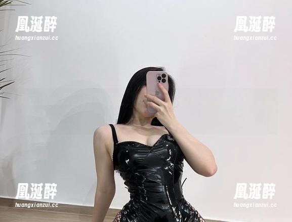 微密圈 - 最新豹纹搭配，铁锤姐姐的时髦之旅，不止这一层。