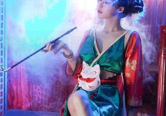 阿包也是兔娘的美图更新：舰长也该休假，来当个护士真欢乐！