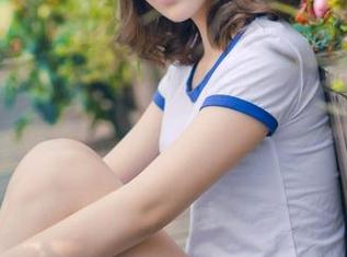 青豆客 – 天使不是都会飞——施忆佳Kitty酱们的写真时刻倒挺逗！
