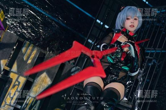 夜晚的兔女郎：黏黏团子兔写真合集太甜了吧？